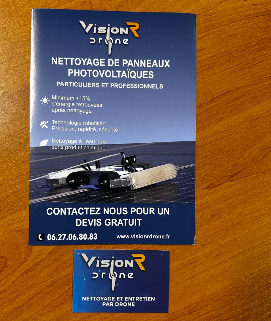 flyer et cartes de visites.jpeg
