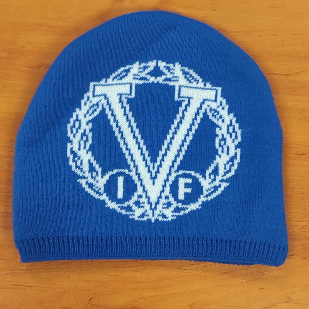 bonnet bleu tricot.jpg