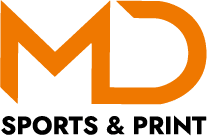 Logo orange stylisé 'MD' au-dessus du texte noir 'SPORTS & PRINT'. Idéal pour l'impression sportive et les articles promotionnels.